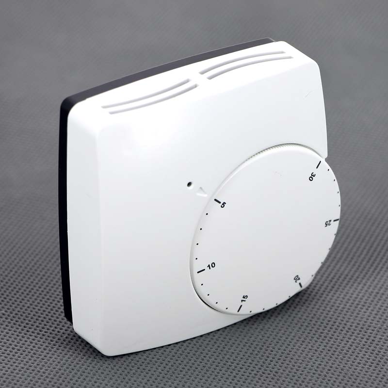 Термостат комнатный WFHT Basic+ с нормально открытым сервоприводом WATTS Ind 230В P-03258 10021099