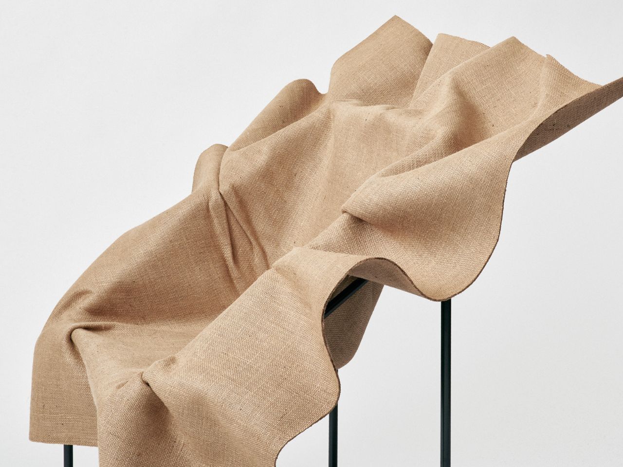 Кресло с подлокотниками LO Contemporary FROZEN TEXTILE ARCH-00007926 - Вид №1