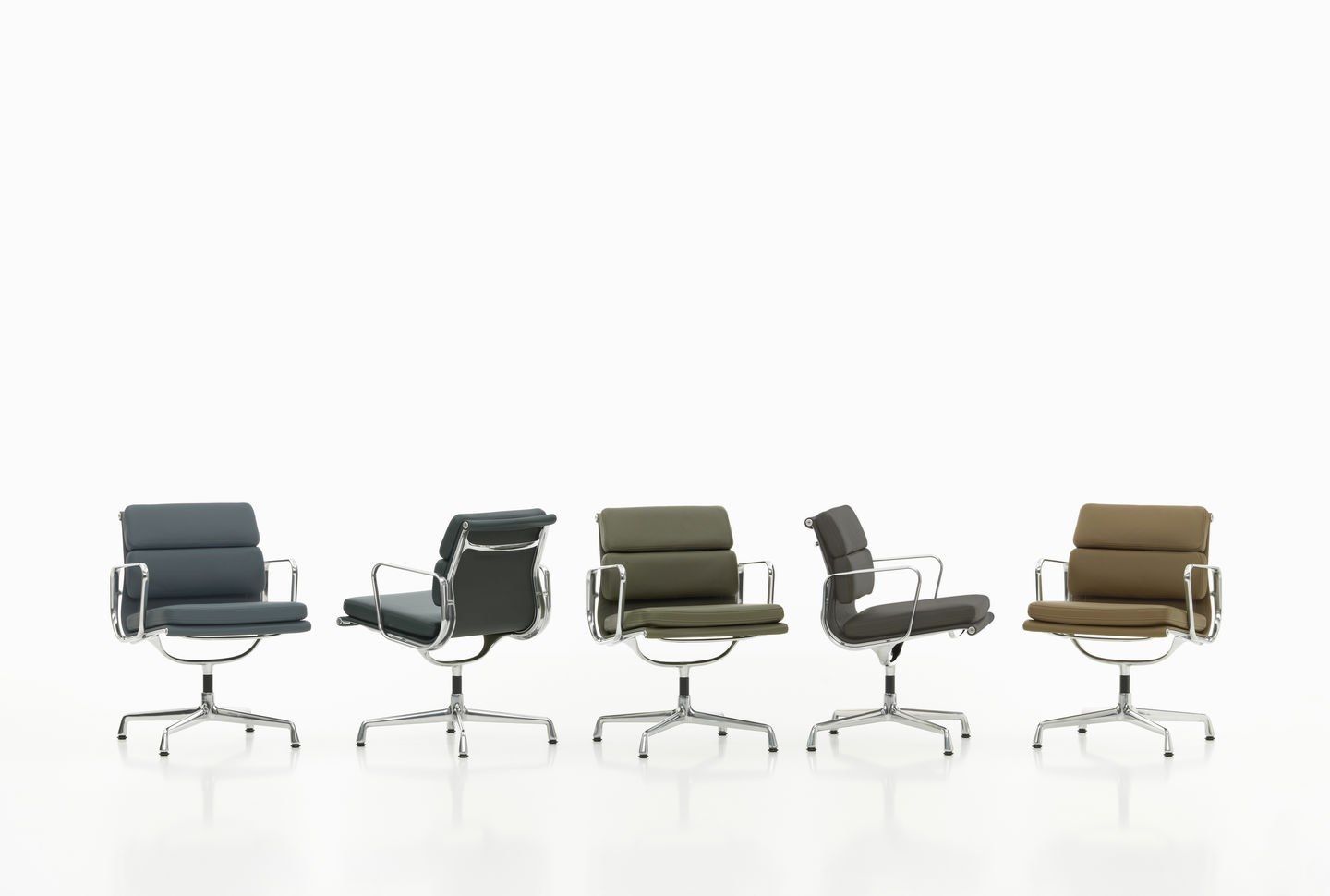 Кожаный спиц поворотный стул с подлокотниками VITRA Eames Soft Pad Group ARCH-00078216 - Вид №7