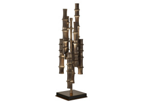 Металлическая настольная лампа