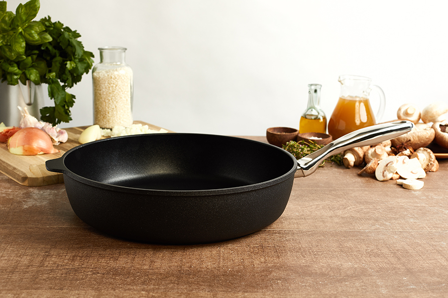 Сотейник индукционный Swiss Diamond со стеклянной крышкой и металлической ручкой, Ø32 см XD6732IC - Вид №2