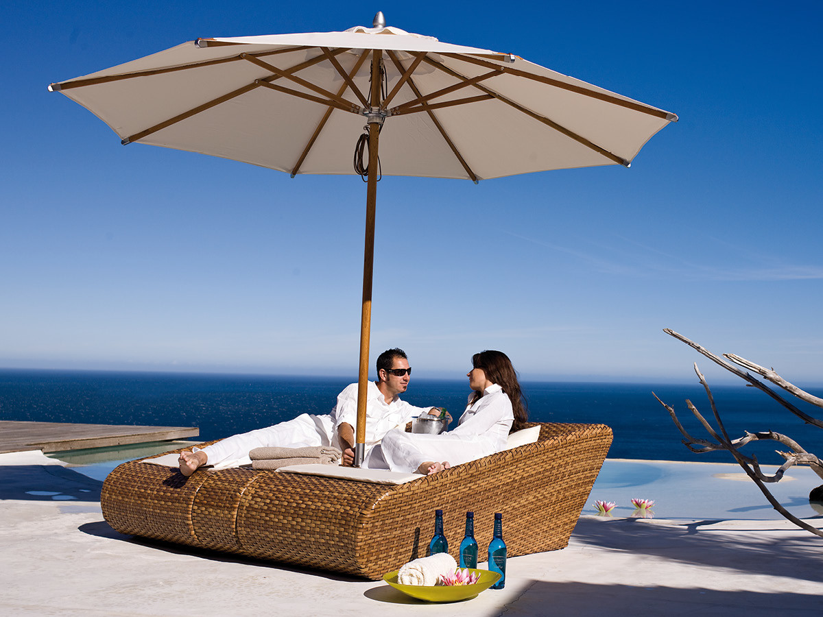 98.00.0700 Табачный набор "Мадригал-Релакс-Лаунж" из 8 шт. - включая 1 кушетку для двоих, 1 большой зонт Sunrise, 3,3 м, круглый uni natural Mbm 