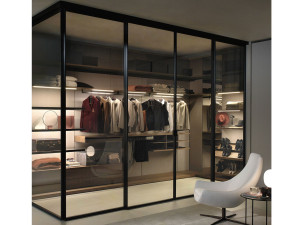 Модульная гардеробная со встроенным освещением