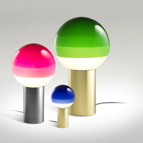 085711 Настольный светильник M бело-графитовый Marset Dipping Light  - Вид №1