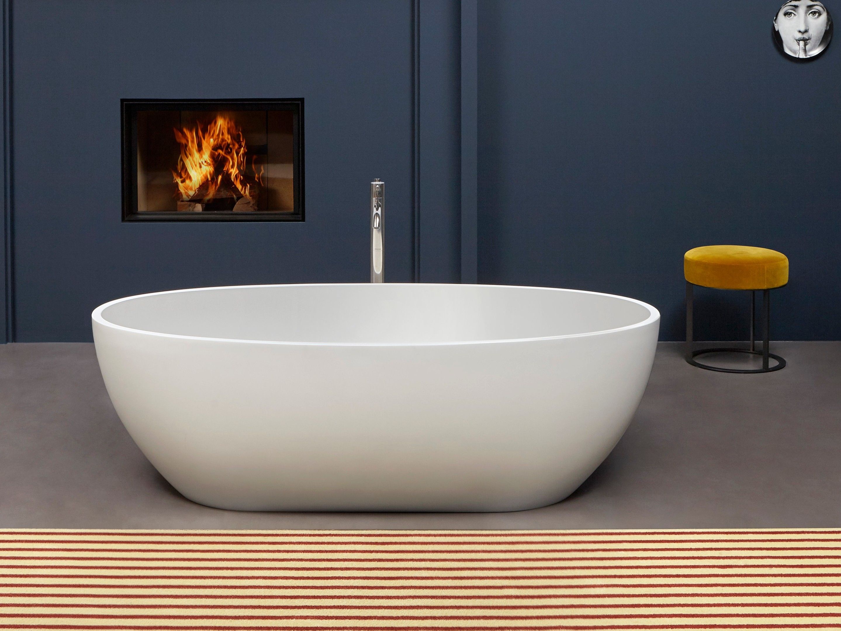 Овальная ванна в центре комнаты в Flumood® Antoniolupi REFLEXLIGHT ARCH-00134929