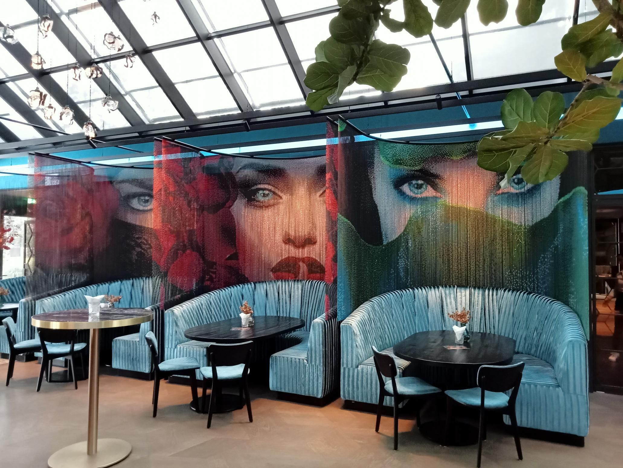 Алюминиевая проволочная палатка Kriskadecor SPACE DIVIDER - RESTAURANT ARCH-00050833