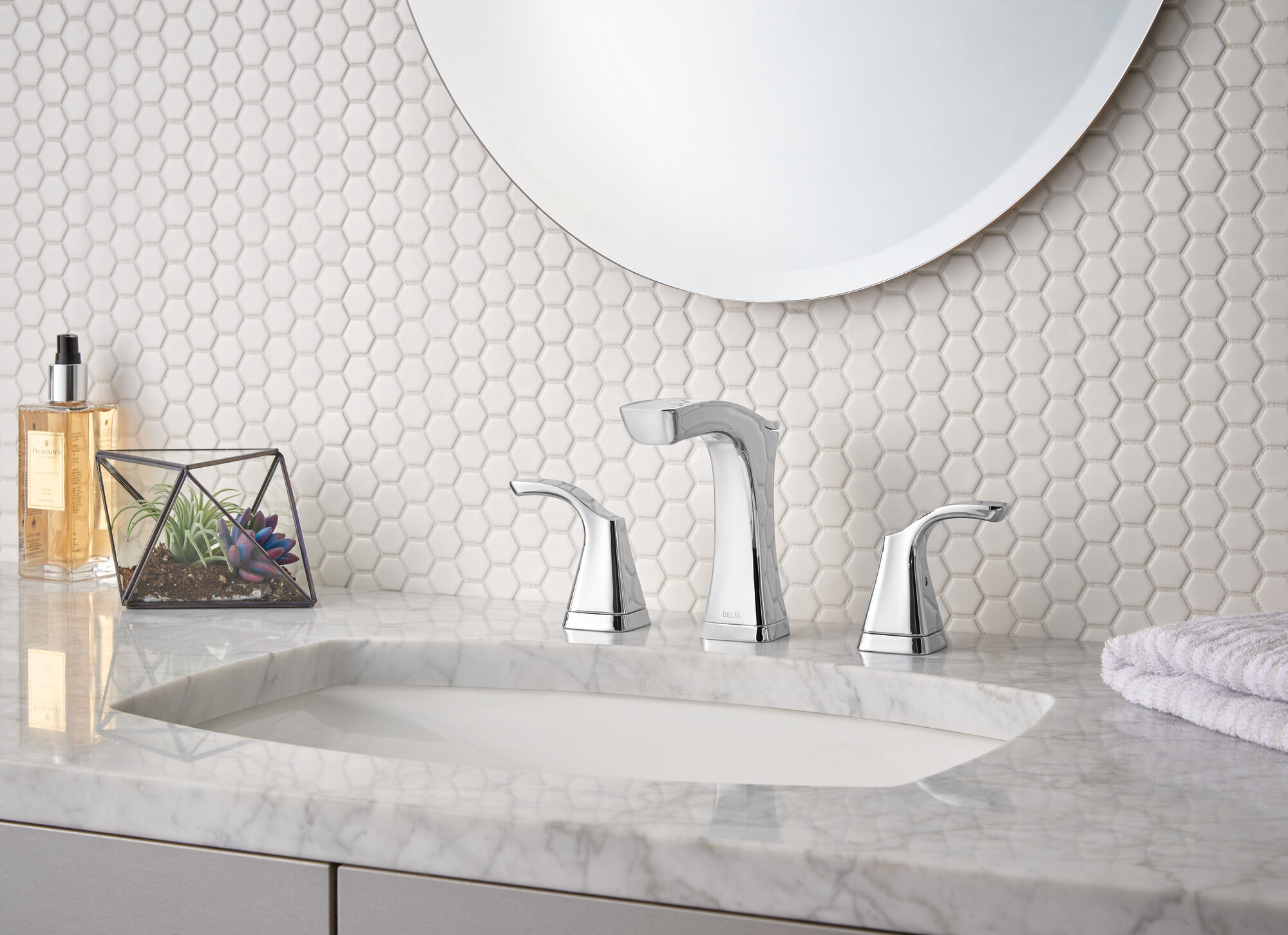 3552-PNMPU-DST Смеситель для ванной комнаты с двумя ручками - металлический всплывающий Delta Faucet Tesla Полированный никель - Вид №1