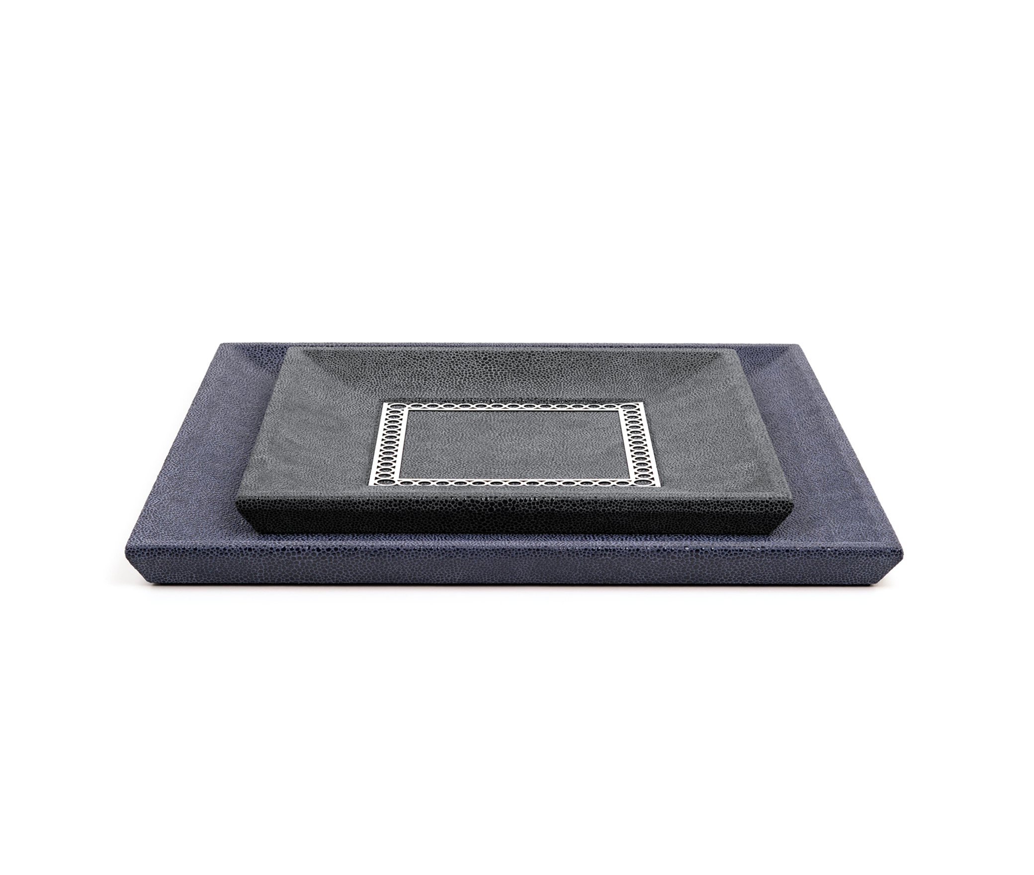 Поднос для мелочей Aston Square - 35X35 см/металл-хром/ари-кожа_светло-серый Pinetti 00.1891.061.015 - Вид №3