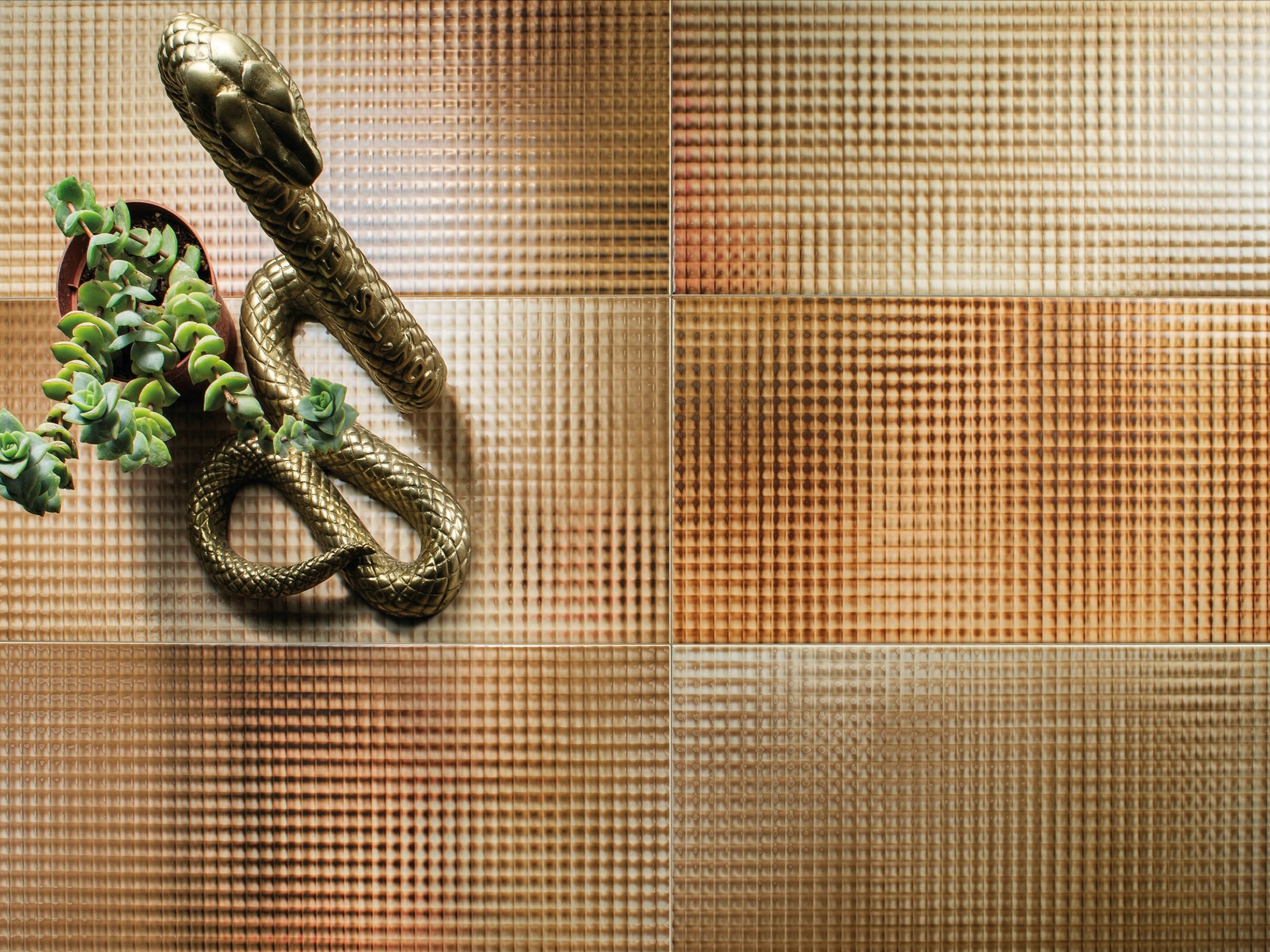 Внутренняя отделка керамогранита с металлическим эффектом IRIS Ceramica Diesel Living ARCH-00124878