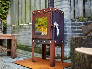 Автономный закрытый камин из стали Corten™