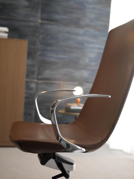 Quinti Sedute Поворотное кожаное кресло исполнительное с 5-ю спицами и подлокотниками Amelie sun-id-1488989 - Вид №5