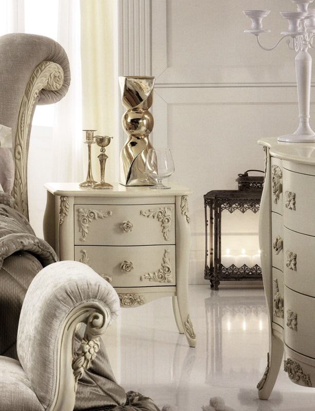 Тумбочка  PIERMARIA SAVOY COMODINO 