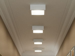 Гипсовый потолочный светильник