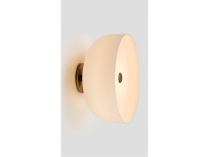 Стеклянный настенный светильник