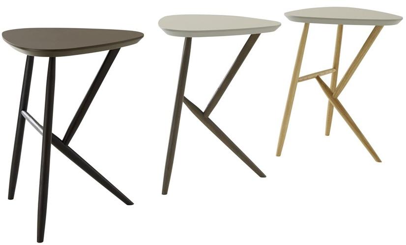 Ligne Roset Деревянный журнальный столик треугольной формы высокий  19980191-19980192  - Вид №2