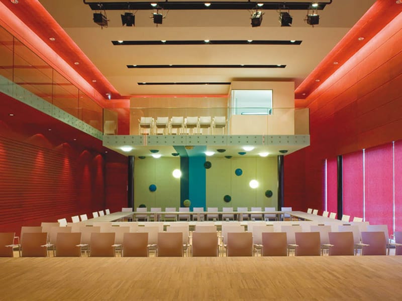 Штабелируемый стул с подлокотниками Brunner Милан ARCH-00140650 - Вид №2