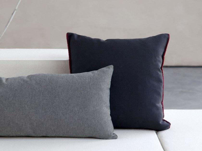 Viccarbe Квадратная подушка из гусиного пуха  Ma48  - Вид №3