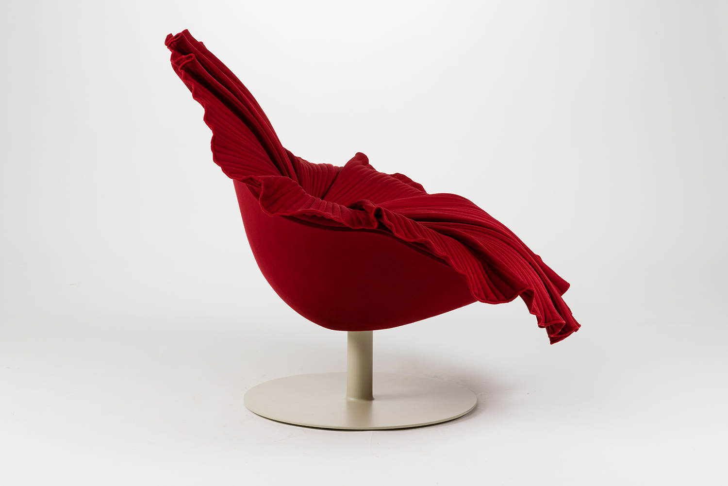 2000000035185 Кресло Bloom KENNETH COBONPUE  - Вид №1