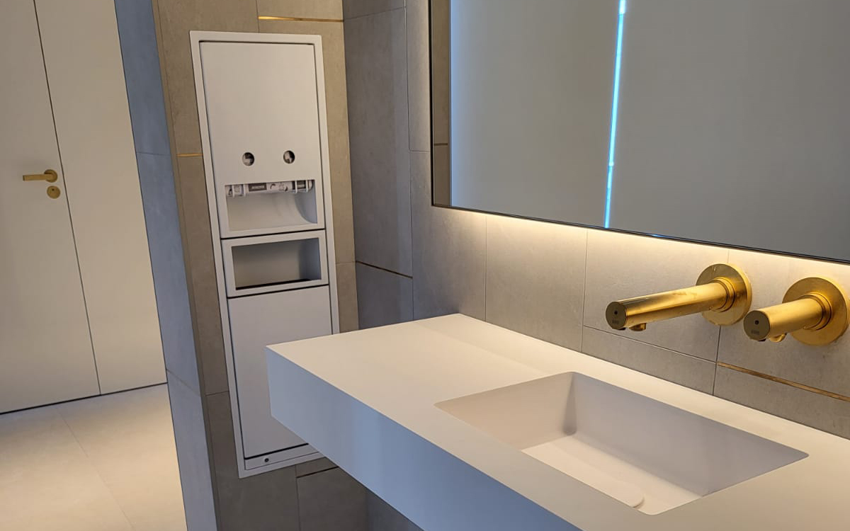 14710003002 Санитарная панель Hd line Knud Holscher  - Вид №2