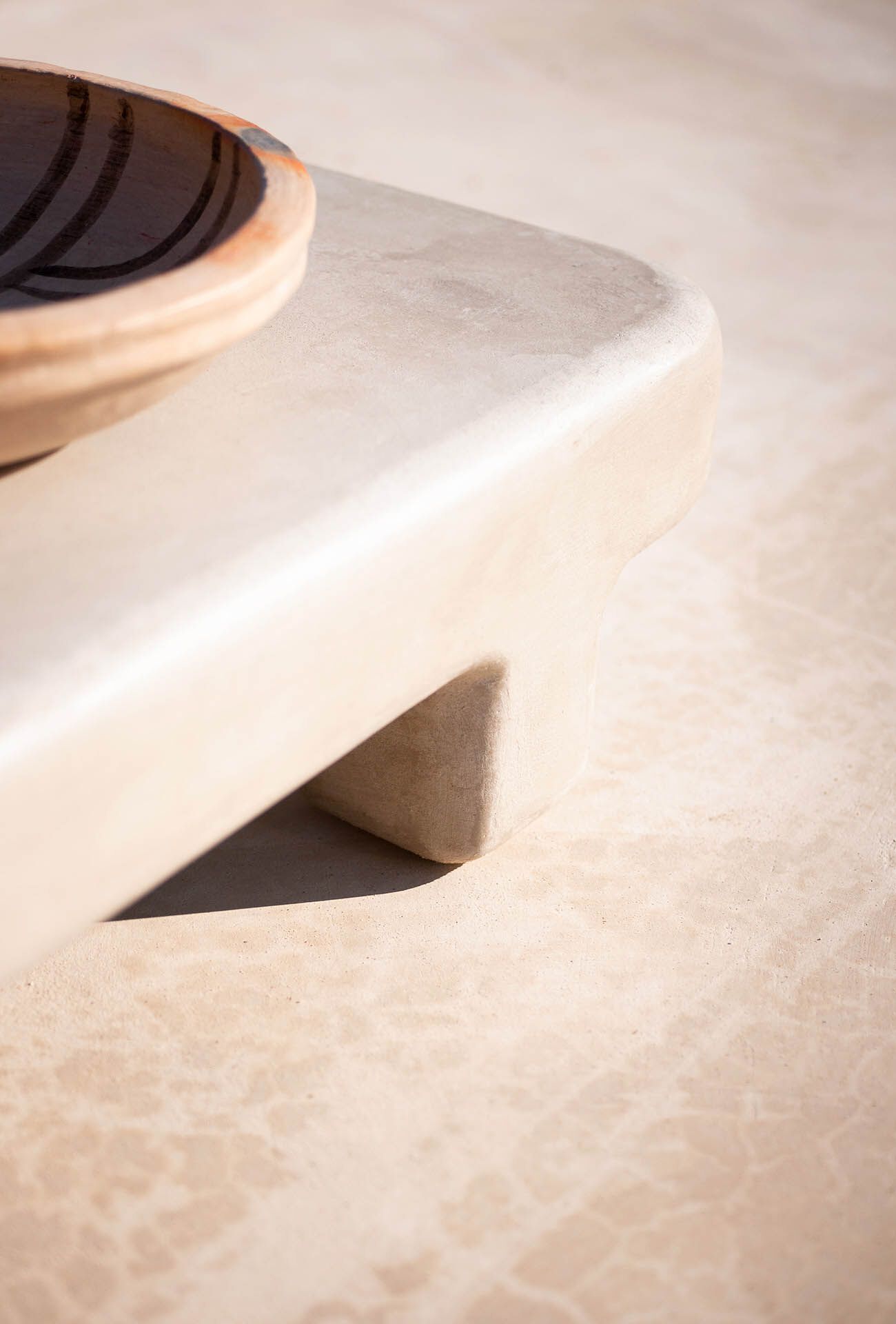 Бетонный садовый столик Baxter BRASILIA ARCH-00060763 - Вид №2