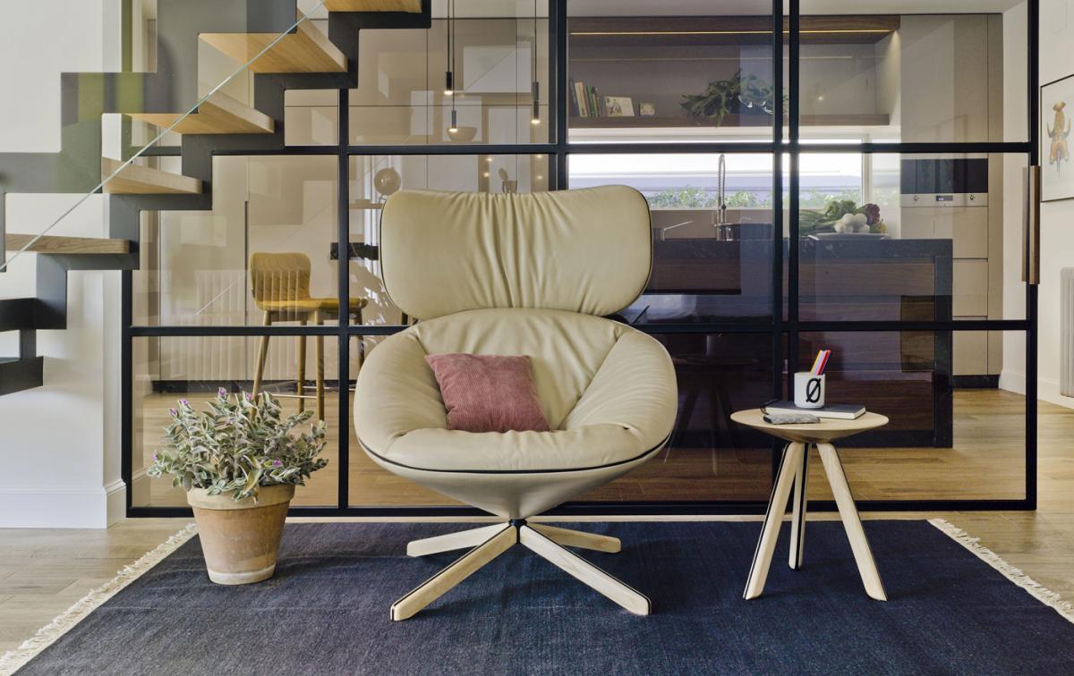 095306 Кресло поворотное с подголовником SANCAL Tortuga