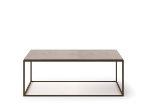 Металлический квадратный журнальный столик