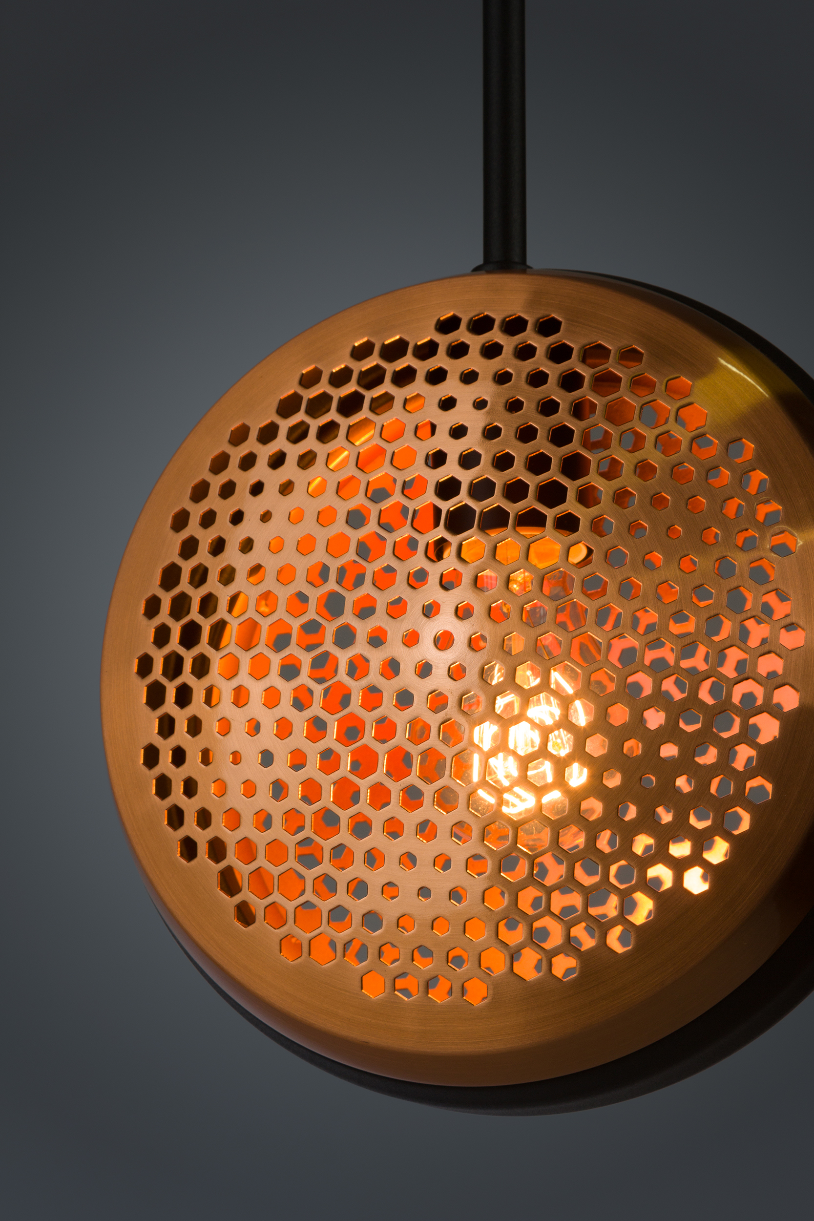 2000983197788 Подвесной светильник slim small ELECTRORETRO Hive - Вид №2