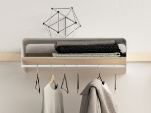 Стальная и деревянная настенная вешалка