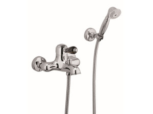 Настенный смеситель для ванны с ручным душем