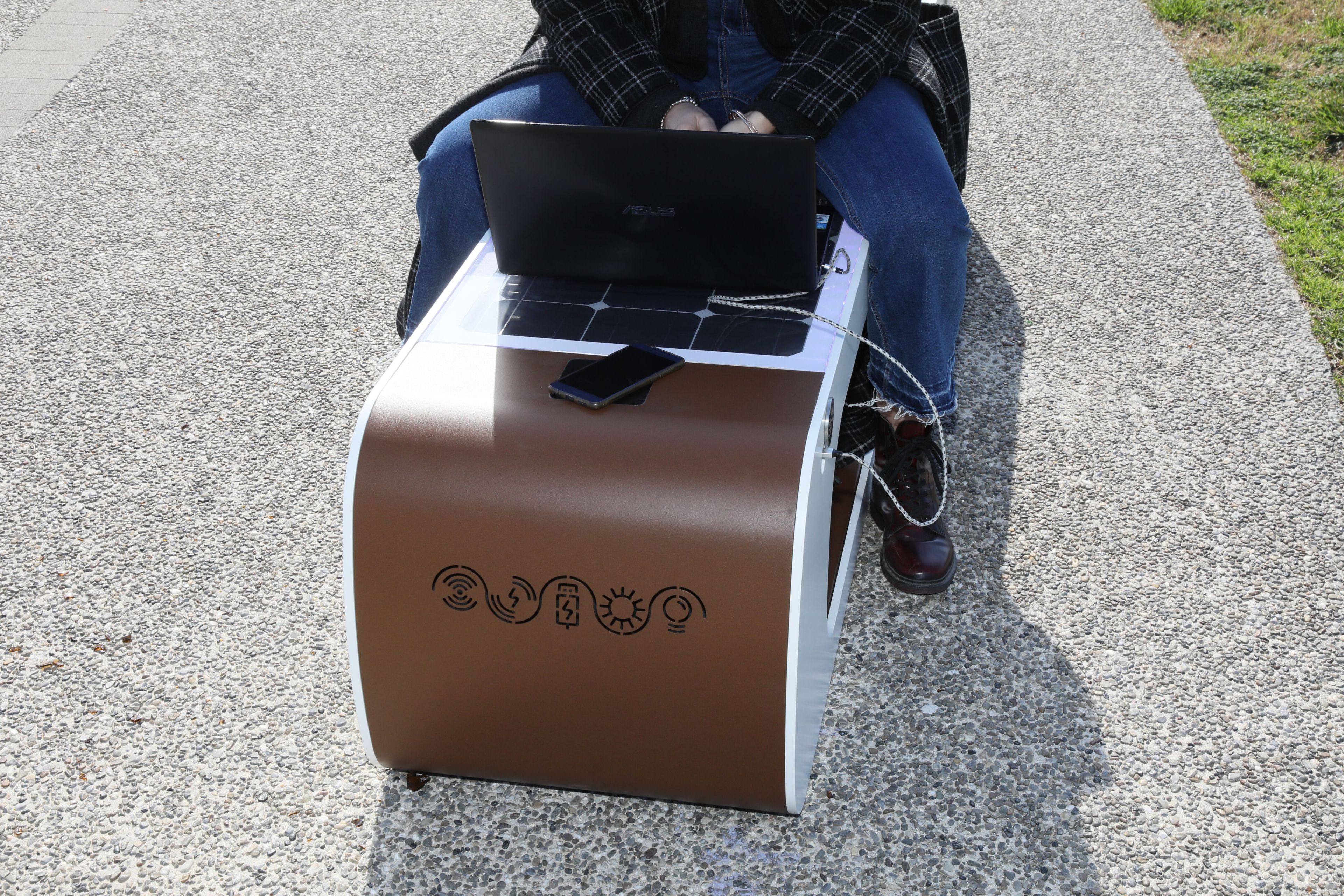 Стальная скамья без спинки с USB-разъемом со встроенным освещением CITYSì ELIOS ARCH-00072477 - Вид №3