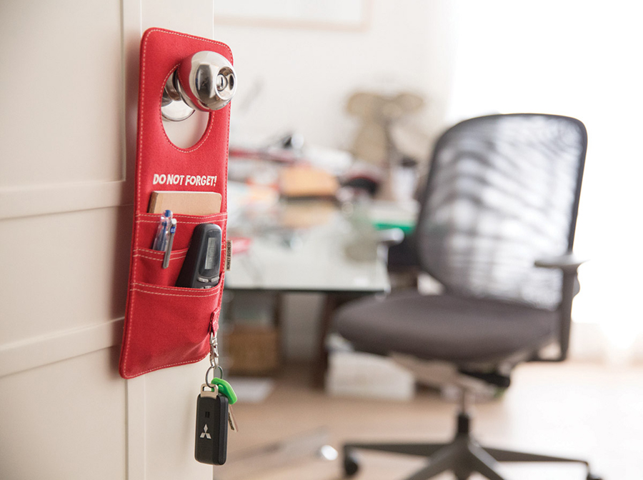 MB6767 Подвеска-органайзер на ручку двери doorganizer 2018 Monkey Business  - Вид №2