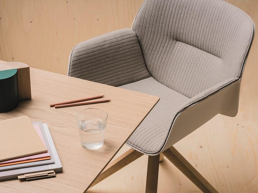 Andreu World Кресло вращающееся с подлокотниками Nuez So2774 - Вид №1