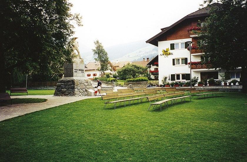 Euroform W Деревянная скамейка со спинкой  33  - Вид №6