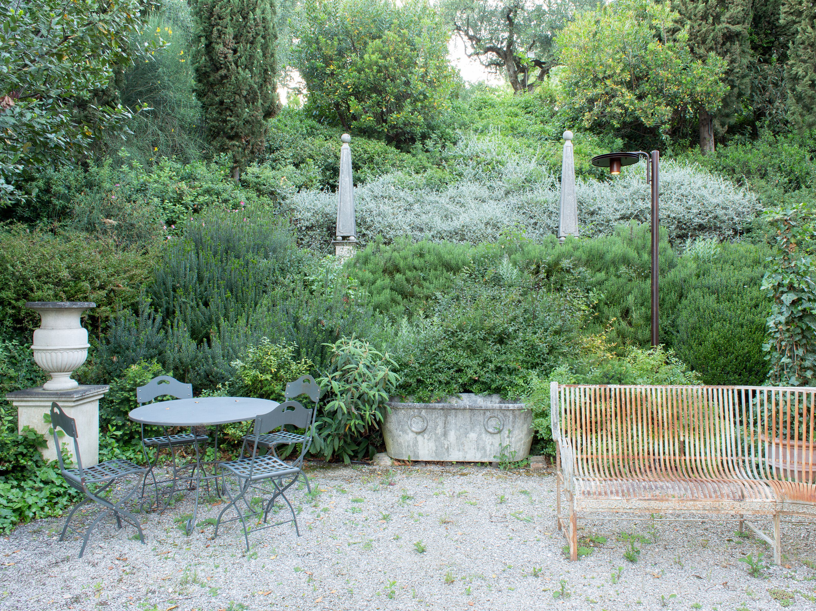 Светодиодный уличный фонарь для сада Renzo Serafini изолятор ARCH-00096361 - Вид №1