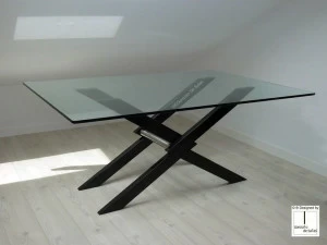 Gonzalo De Salas Обеденный стол из стали