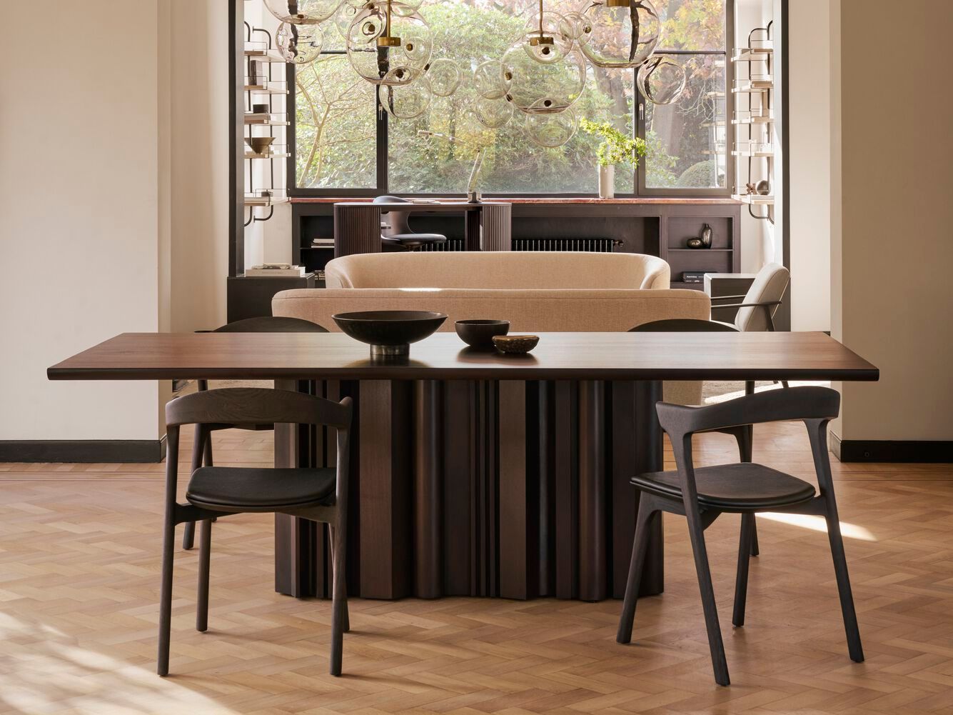 Прямоугольный обеденный стол из красного дерева Ethnicraft SEQUENCE ARCH-00131399 - Вид №3