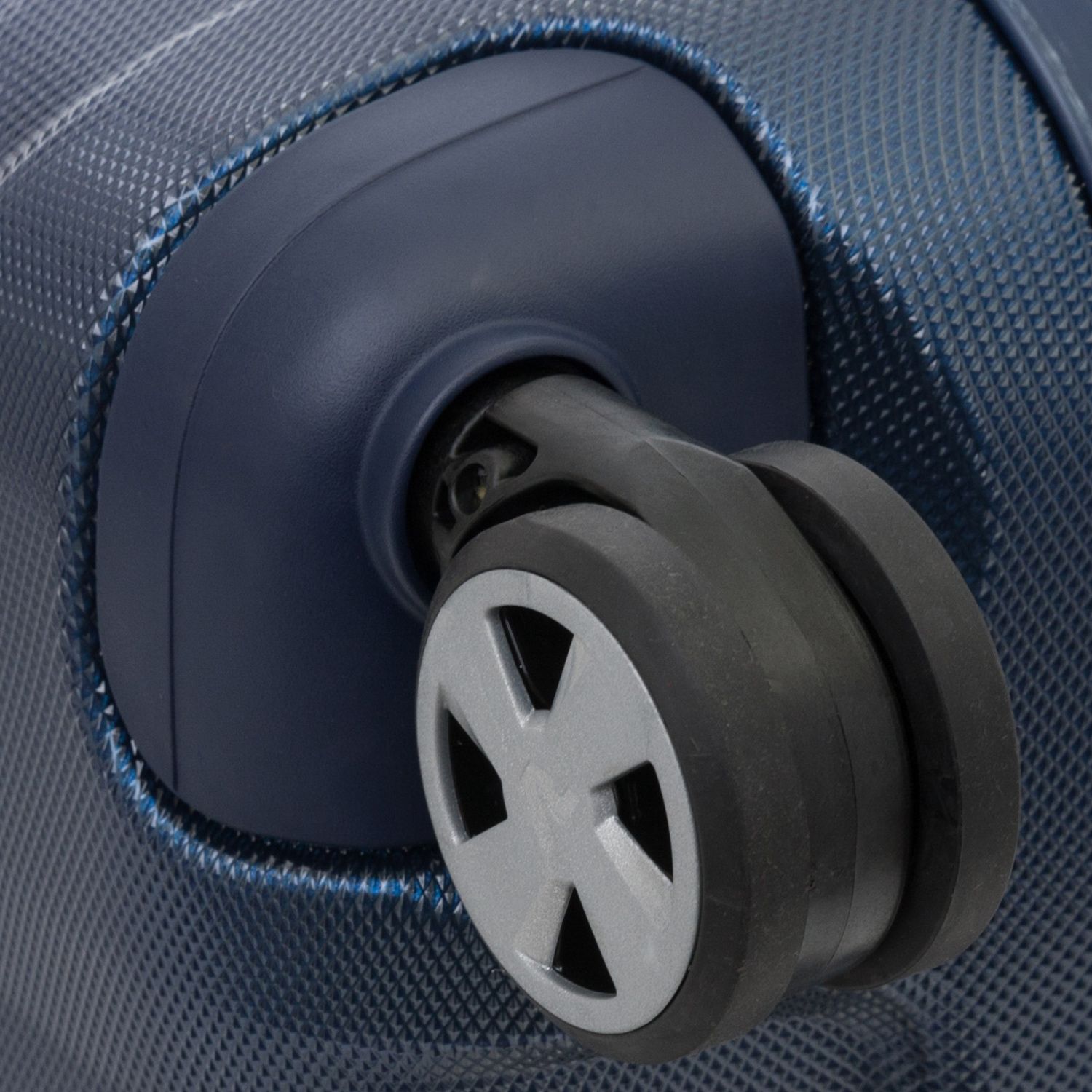 5465-0303 Чемодан 5465 Uno Zsl Premium Medium Trolley Roncato Uno ZSL Premium 2.0  - Вид №4