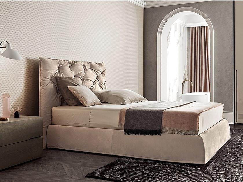 PIANCA Двуспальная кровать с обивкой из ткани с высоким изголовьем sun-id-1406694 - Вид №1