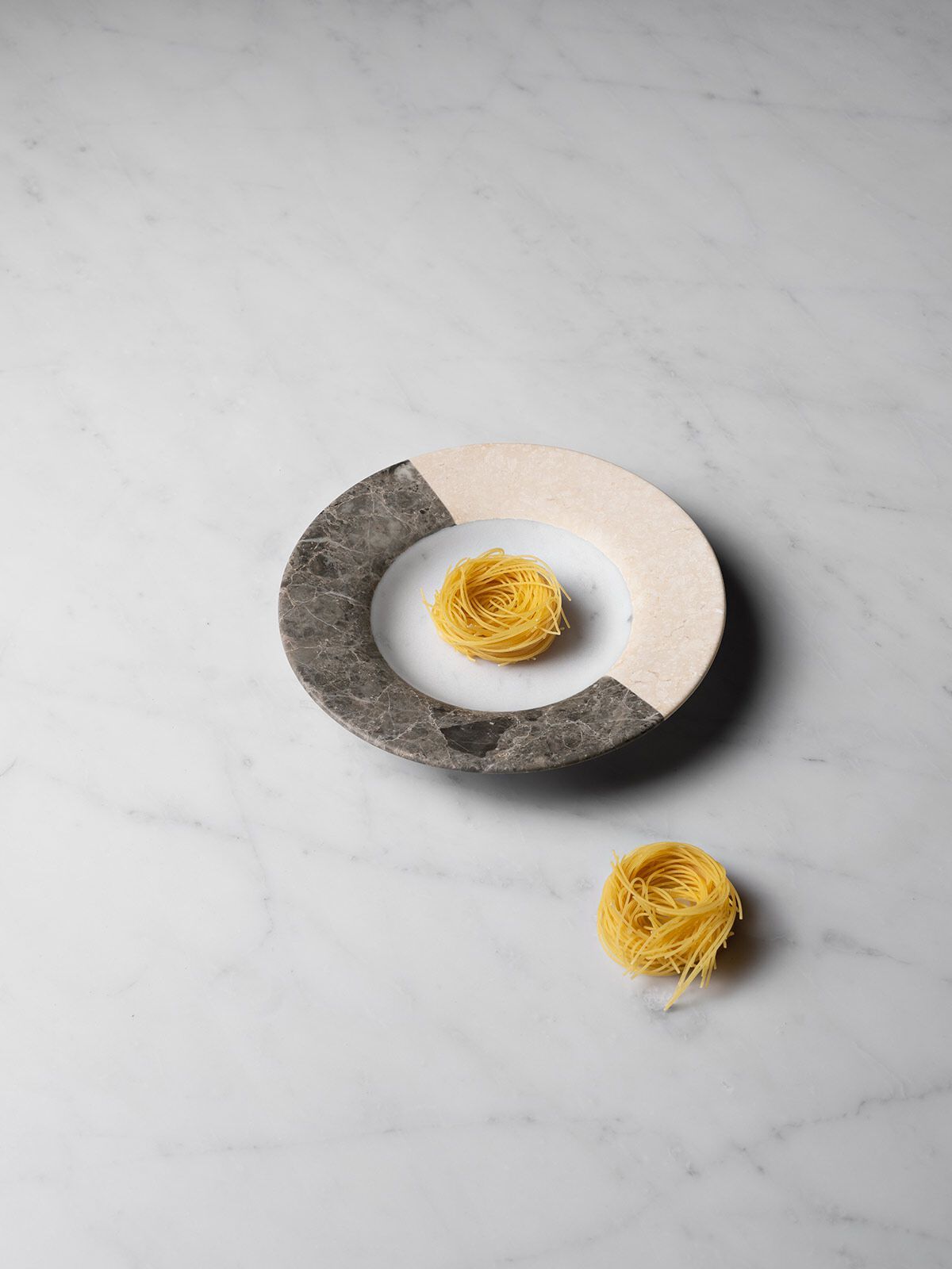 Мраморная нижняя пластина LUCE DI CARRARA идеальное будущее и несовершенное прошлое ARCH-00003725 - Вид №1