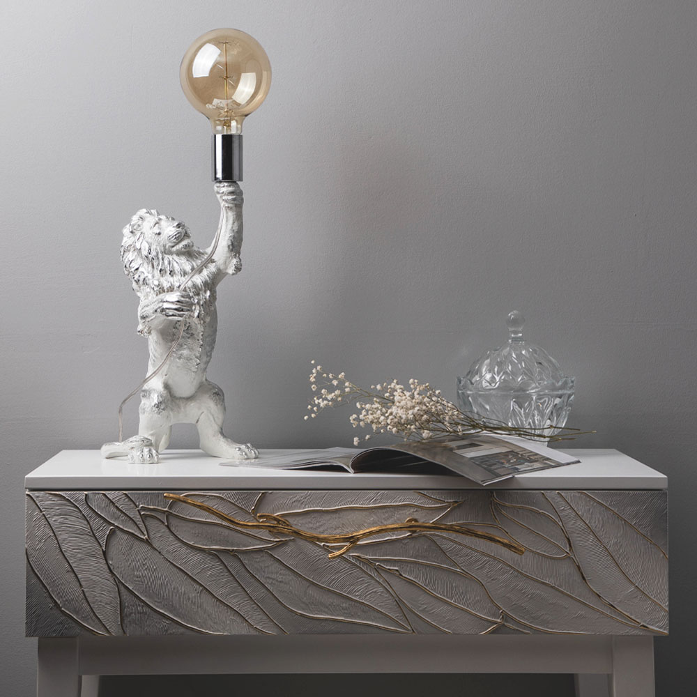 32144 Настольный светильник Лев Ричард Белый BOGACHO 4627196596542