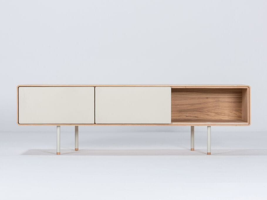 Дубовый шкаф для телевизора с ящиками Gazzda ARCH-00146365 - Вид №23