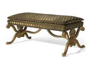 Скамейка из ткани