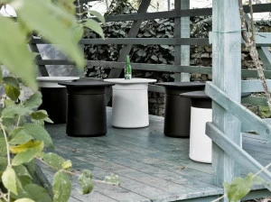 Kristalia Табурет из полипропилена / журнальный столик