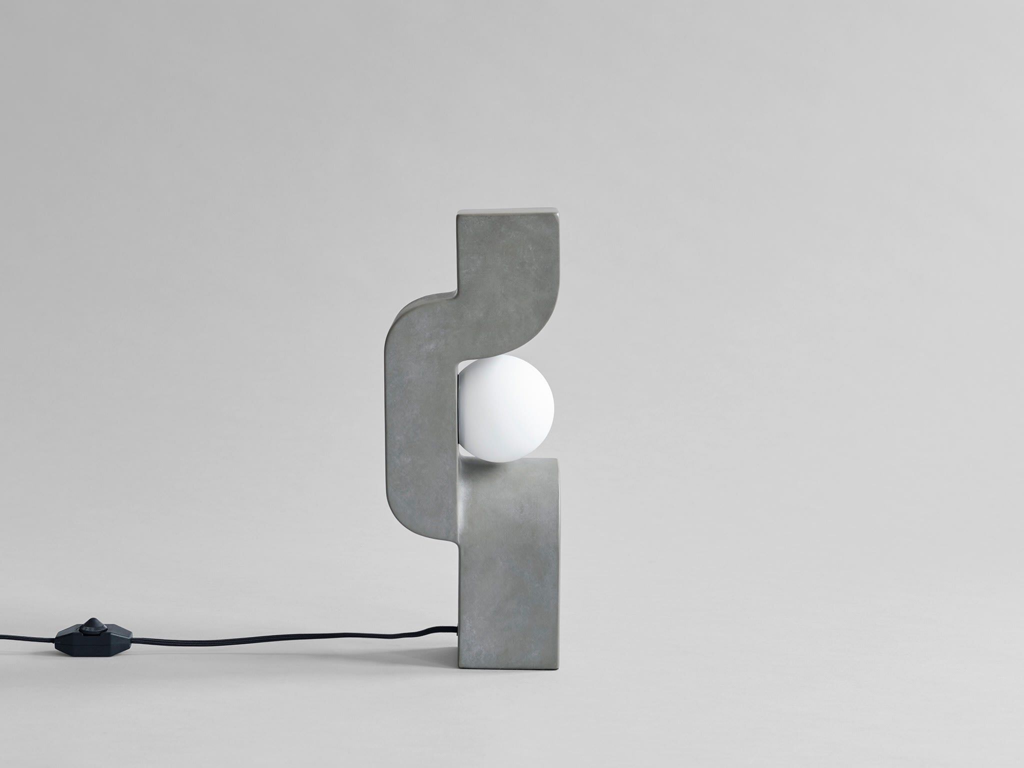 Керамическая настольная лампа 101 Copenhagen сидящий человек ARCH-00100274