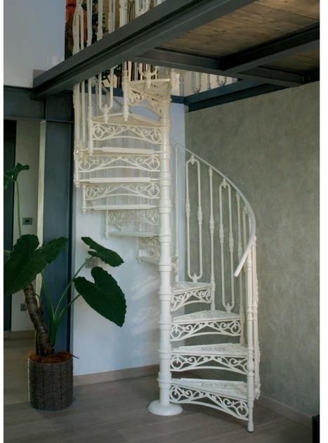 Modus Винтовая лестница из чугуна  2050  - Вид №1