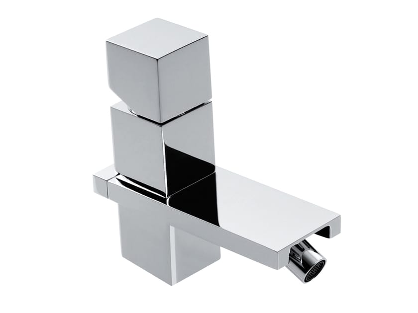 Латунный смеситель для биде с одной ручкой Bossini ARCH-00017696