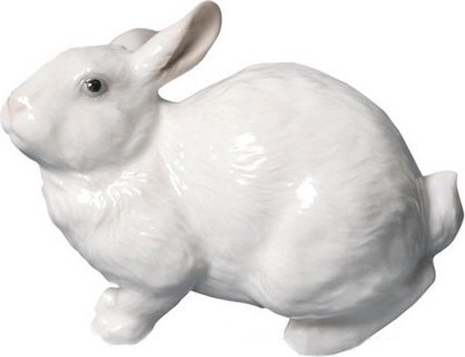 1049386 Императорский фарфоровый завод Скульптура "Ушастик" бел. Фарфор твердый 