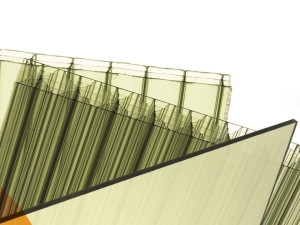 Поликарбонатный лист с солнечным управлением