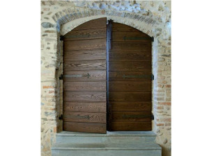 Арочная дубовая входная дверь для экстерьера