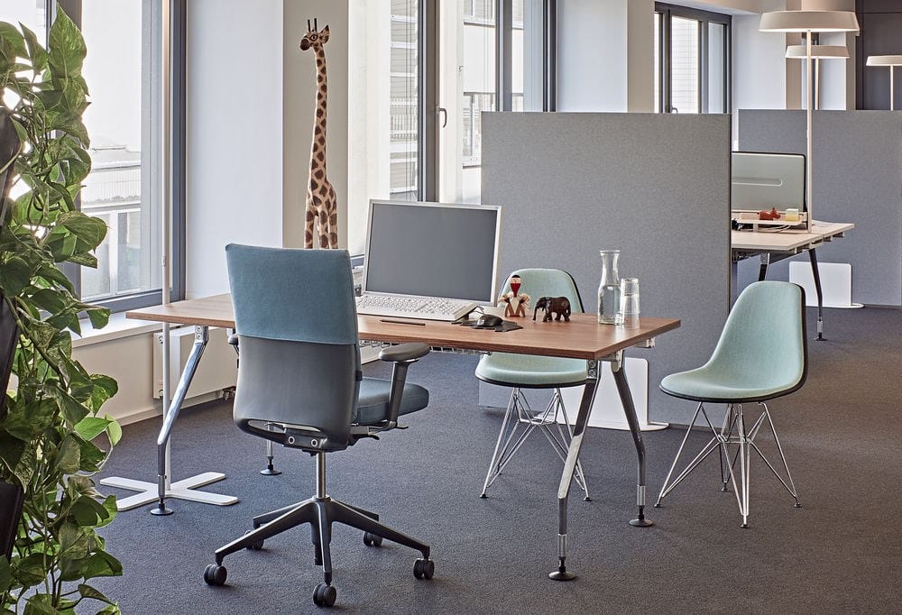 Стул из полипропилена с мягким сиденьем VITRA Eames Plastic Chair ARCH-00147160 - Вид №13